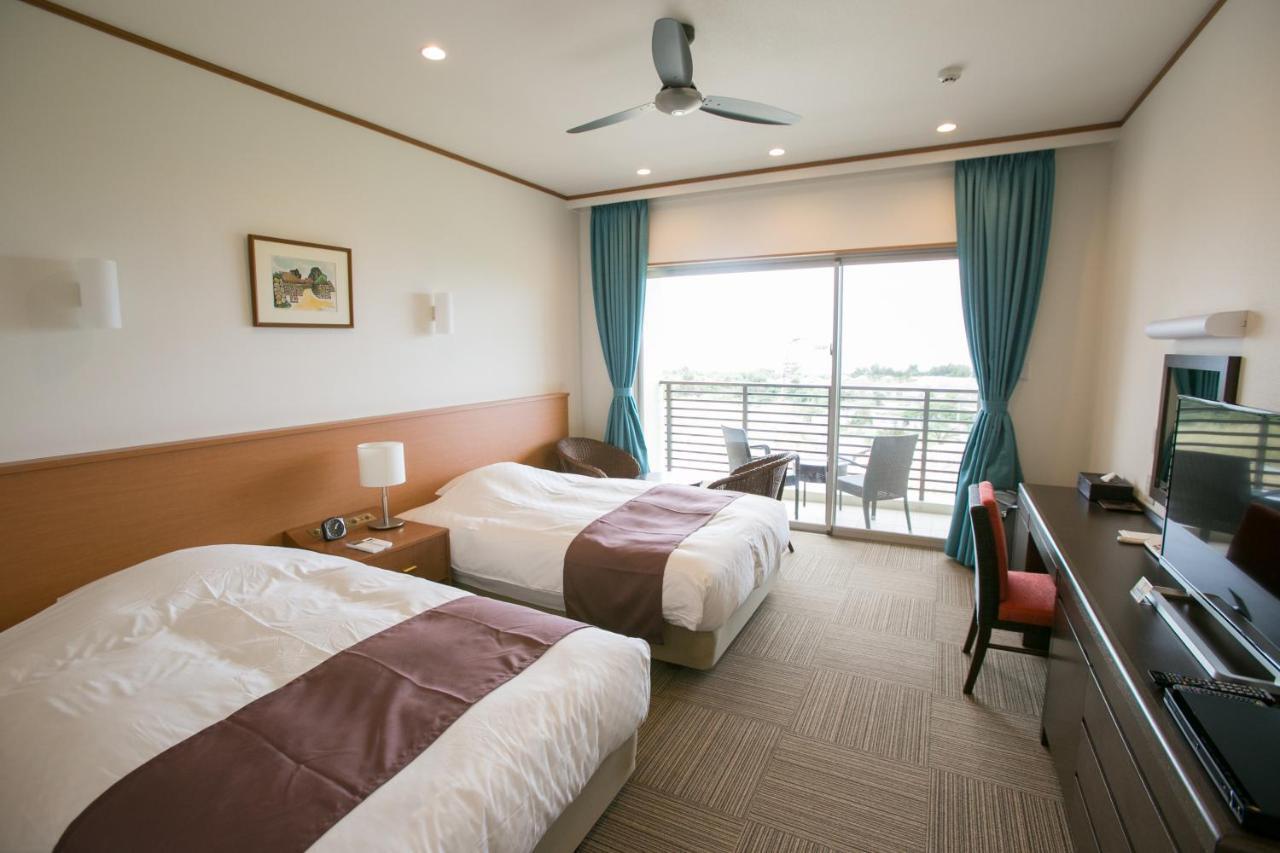 Sakura Resort Hotel Ishigaki Ishigaki  Exterior foto